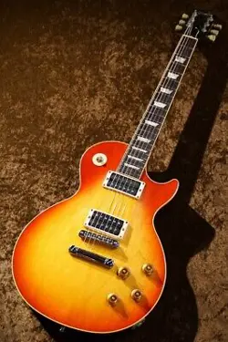 GIBSON USED LES PAUL STANDARD HERITAGE CHERRY SUNBURST 1990 4.42KG