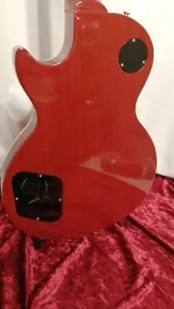 GIBSON LES PAUL STANDARD 2008 ELECTRIC GUITAR