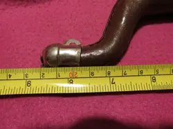 AMP HANDLE FOR