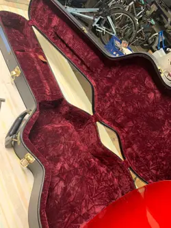 ES-335 LEFT HANDED