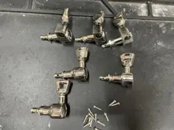 TUNERS 3X3 CHROME