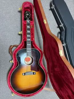 J185 GIBSON ACOUSTIC