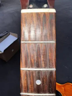 ACOUSTIC GUITAR SUPER