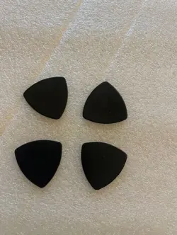 PICKS MEDIUM