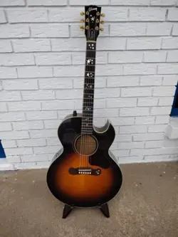 GIBSON STARBURT STANDARD ACOUSTIC GUITAR W/ HSC! - LL