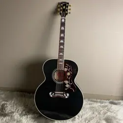 GIBSON ELVIS SJ-200 BLACK GOLD HARDWARE MADE IN USA 2024 ACOUSTIC GUITAR
