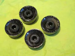 KNOBS FOR LES