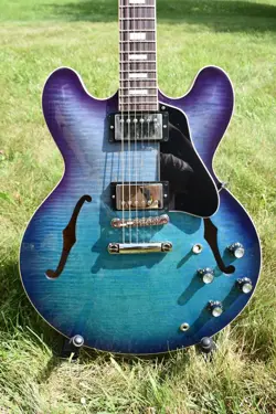 GIBSON ES-335 FIGURED SEMI-HOLLOW BLUEBERRY BURST LATE 2021