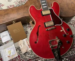 GIBSON CUSTOM SHOP 1959 ES-355 W/BIGSBY VOS SIXTIES CHERRY S/N A93075
