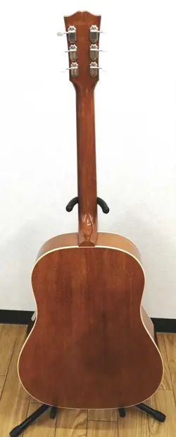 GIBSON J-50 ACOUSTIC GUITAR SAFE DELIVERY FROM JAPAN