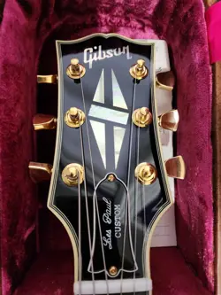 GIBSON LES PAUL CUSTOM 2012 CUSTOM SHOP GROVER (RIGHT HANDED) GOLD TUNERS