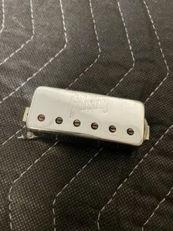 GIBSON MINI HUMBUCKER 1971 EMBOSSED PAT. STICKER