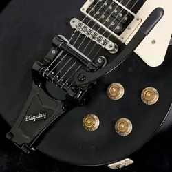 GIBSON LES PAUL STUDIO TRIBUTE BIGSBY MOD SATIN EBONY 3.97KG/2019 SAFE DELIVERY