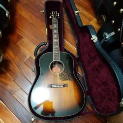 ACOUSTIC GUITAR GIBSON ADVANCED JUMBO 2001 SUNBURST USA WITH HARD CASE