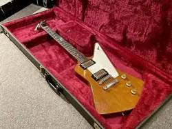 GIBSON EXPLORER ELBOW CUT MOD 1976