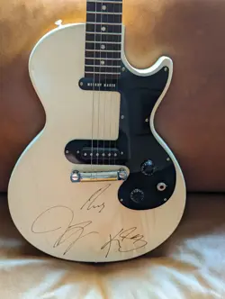 GIBSON MELODY MAKER JONAS BROTHERS SIGNED