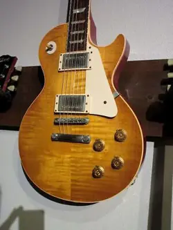 GIBSON CUSTOM SHOP HISTORIC COLLECTION 1958 LES PAUL STANDARD REISSUE VOS