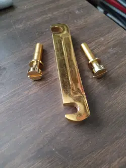 TAILPIECE VINTAGE PART