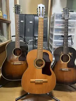 1964 GIBSON LG-2.