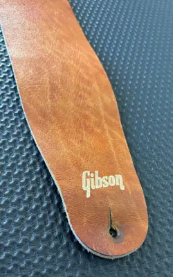 VINTAGE GIBSON LEATHER