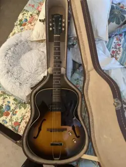 1958 GIBSON ES-125 SUNBURST (NEAR MINT)