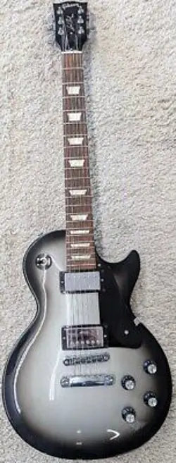 2013 GIBSON LES PAUL STUDIO DELUXE II GUITAR IN SILVERBURST WITH HARDSHELL CASE
