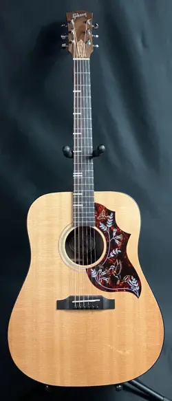 GIBSON G-BIRD GENERATION DREADNOUGHT ACOUSTIC-ELECTRIC GUITAR NATURAL SATIN W/ S