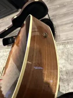 ELECTRIC WALNUT