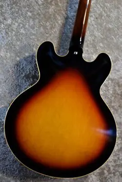 GIBSON CUSTOM SHOP HISTORIC COLLECTION 1961 ES-335 REISSUE VOS V.BURST 130721 SA