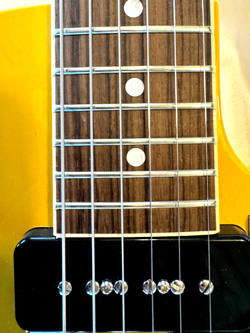 YELLOW EXCELLENT