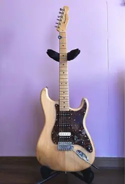 FERNANDES COMPONENT STRAT GIBSON PU EQUIPPED JOE PERRY