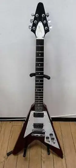 GIBSON / FLYING V 67 REISSUE CHERRY