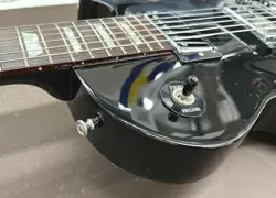 GIBSON LES PAUL STUDIO TYPE