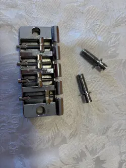 GIBSON EB STYLE BASS BRIDGE