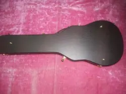 ALLIGATOR/MARROON