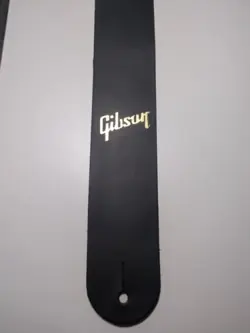GIBSON BLACK LEATHER GUITAR STRAP (GOLD LOGO)