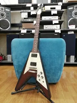 GIBSON FLYING V67 ELECTRIC GUITAR