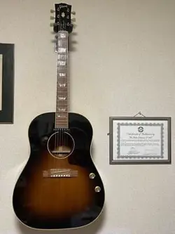 GIBSON JOHN LENNON J-160E 2000 ACOUSTIC GUITAR