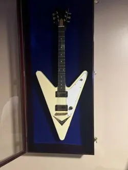 GIBSON REVERSE FLYING V