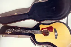 ELECTRIC GUITAR HIGH