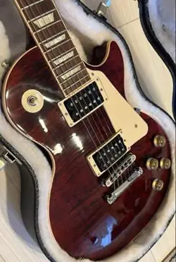 GIBSON LES PAUL SIGNATURE T WINE RED