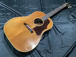 1962 USED ACOUSTIC