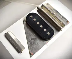 STEEL GUITAR PICKUP
