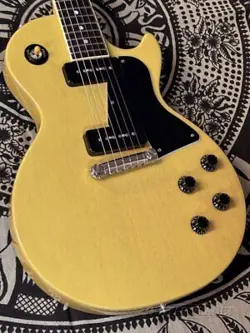 GIBSON LES PAUL SPECIAL -TV YELLOW- #211640047 3.62KG