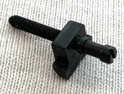 STRING SADDLE