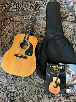 EPIPHONE BY GIBSON PR-200 NA ACOUSTIC GUITAR SOLID TOP WITH CASE - BEAUTIFUL