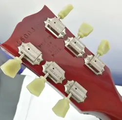 WRCH1 ELECTRIC GUITAR
