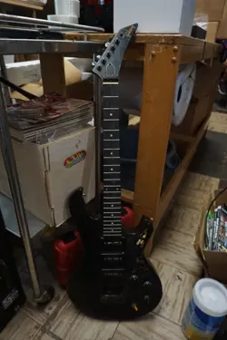 GIBSON CUSTOM SHOP EDITION GUITAR