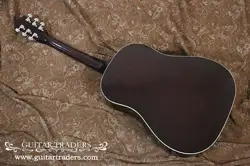 GIBSON 2015 J 45 STANDARD