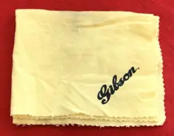 VTG GIBSON ORIGINAL LOGO DUST POLISH RUG YELLOW POLISHING CLOTH